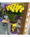 25 Yellow Roses