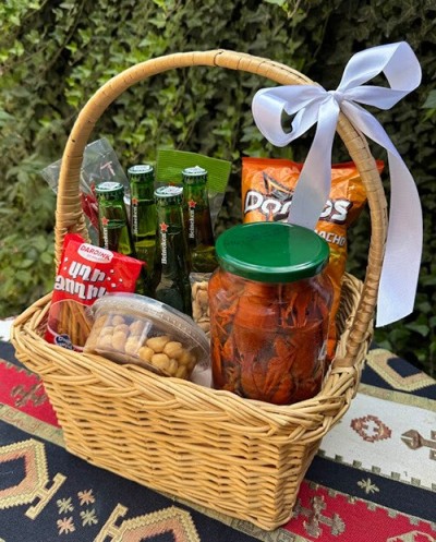 Beer & Crawfish Basket