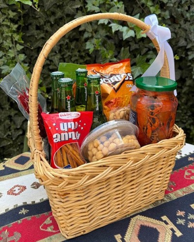Beer & Crawfish Basket