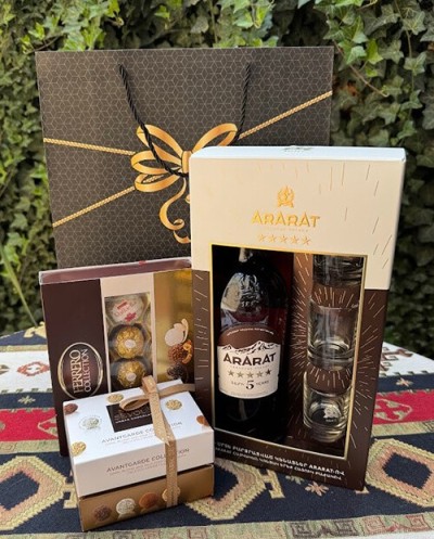 Ararat Collection with Sweets