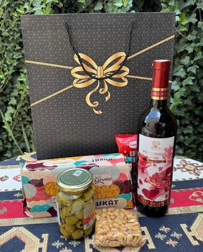 Red with Snacks